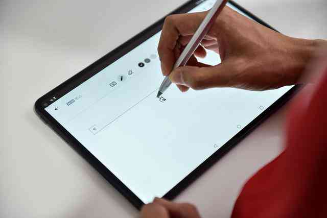 荣耀平板系列全面解析：手写笔支持情况及选购指南
