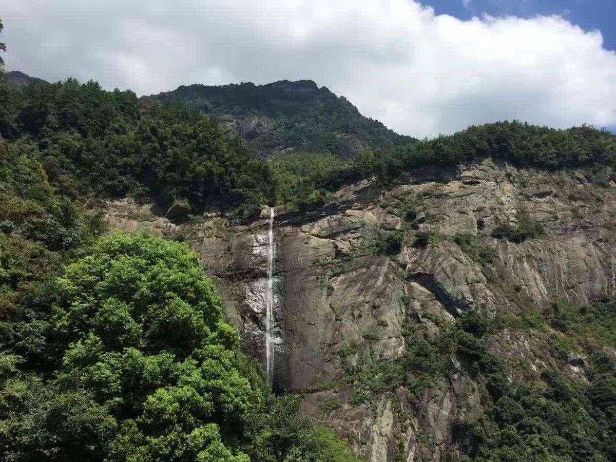 AI人工智能写作智能：系统作词机器人，一键作诗全能助手