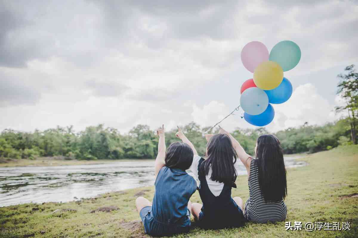 关于我们与好朋友之间的暖句子：友情主题的文案短句集锦