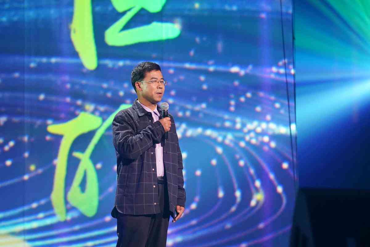 我的抖音为什么没有创作者中心、服务中心、标签及广告分成