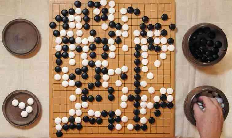 打败围棋AI文案：AI完胜围棋天才，文案写手再掀热潮，围棋赛事朋友圈热议