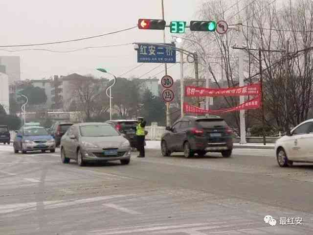 城市交通中的暖瞬间：马路上的爱心故事与启示