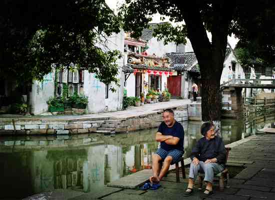 时光静谧：古镇历文案，让人与朋友共赴静之旅