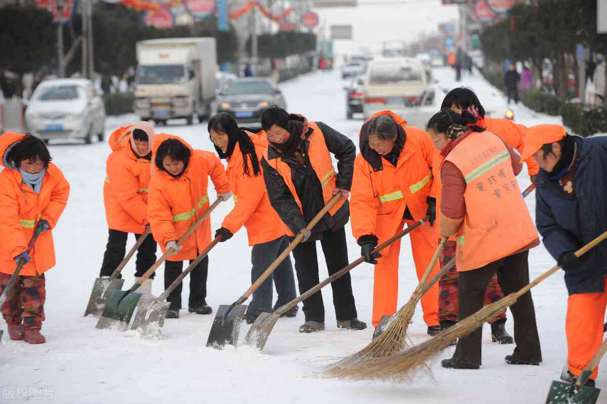 上下班路上认定工伤吗怎么赔偿：工伤鉴定标准及赔偿标准详解