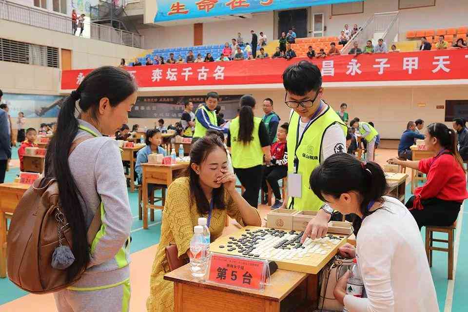 深度体验AI围棋机器人：全面评估其对弈技巧、学效果与亲子互动价值