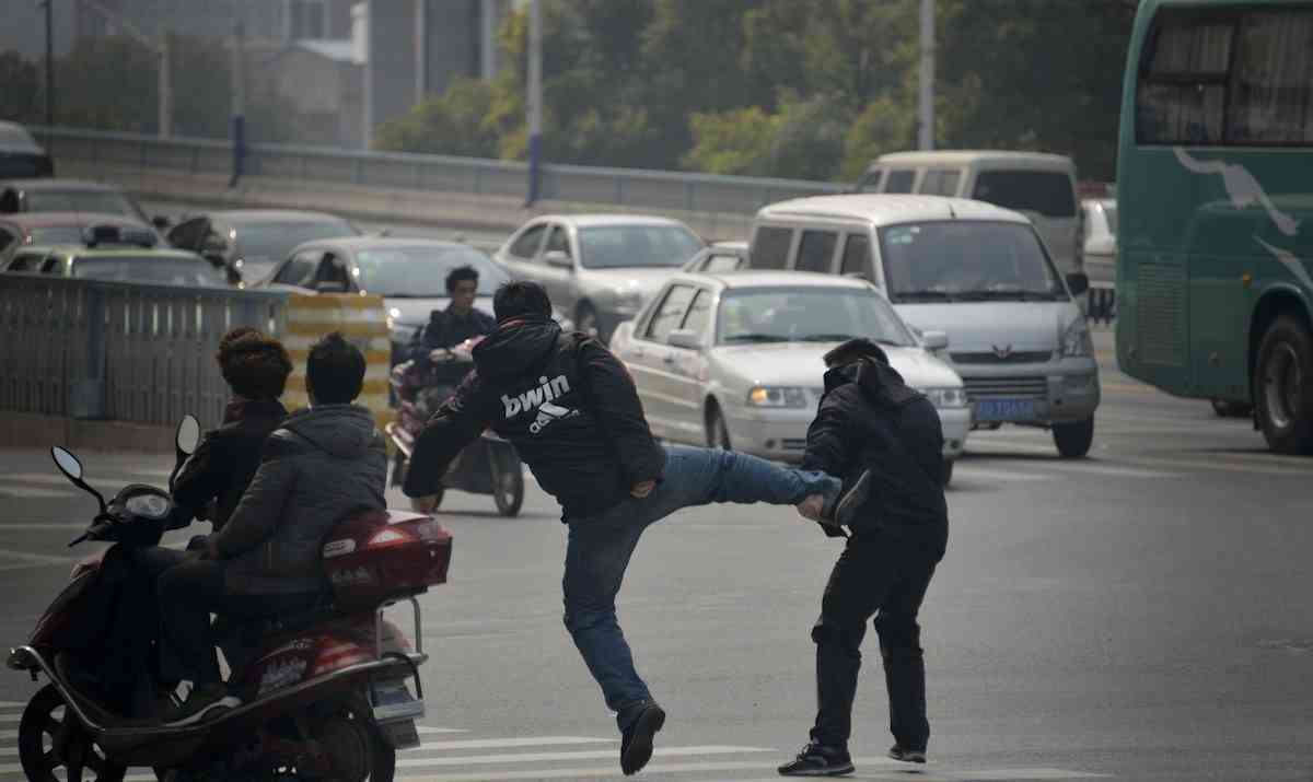 工伤认定新规：乘客遭受交通事故如何判定工伤标准