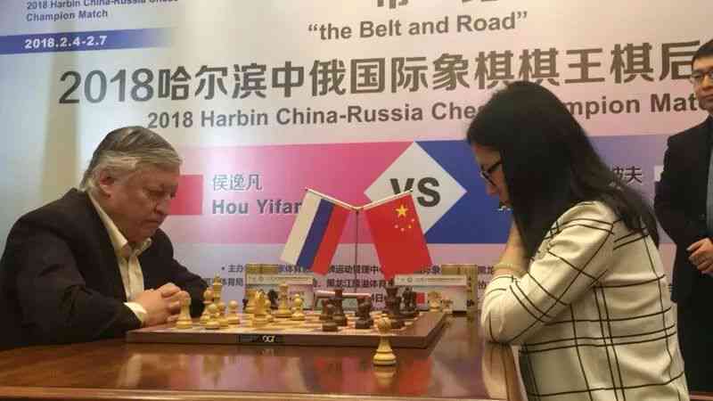 智能AI棋手挑战资深棋坛高手：精彩老头AI棋局对决文案