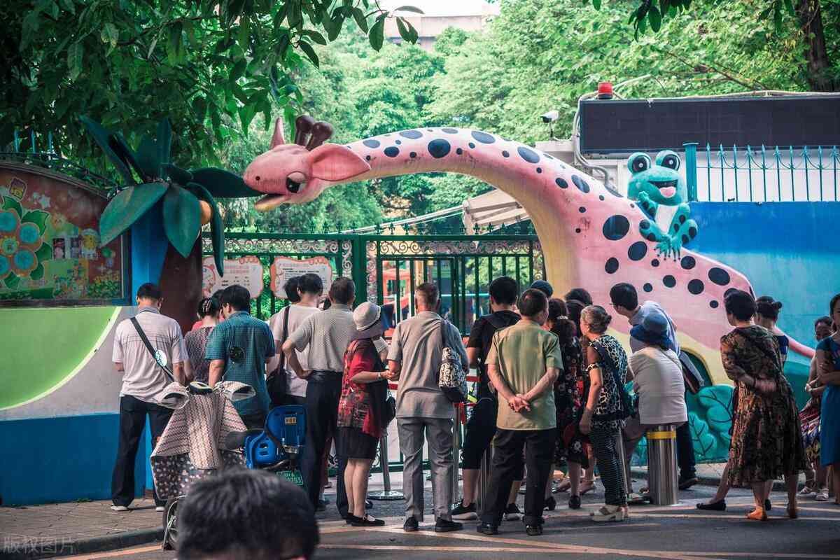 晨车祸：长沙晨车祸现场处理全录