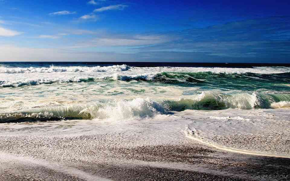 海景沙滩高清壁纸集锦：涵全球热门海滩风光，满足多种桌面背景需求