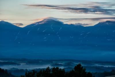 雪山文案：高级短句、治愈系精选、朋友圈必备，哈巴雪山灵感集锦