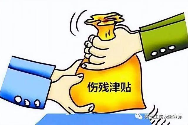 工伤认定与赔偿指南：小包工受伤后如何判定工伤及索赔细节