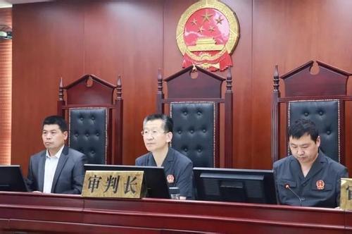 工伤一个月内申报与超期申报区别及个人、公司责任与医疗费处理