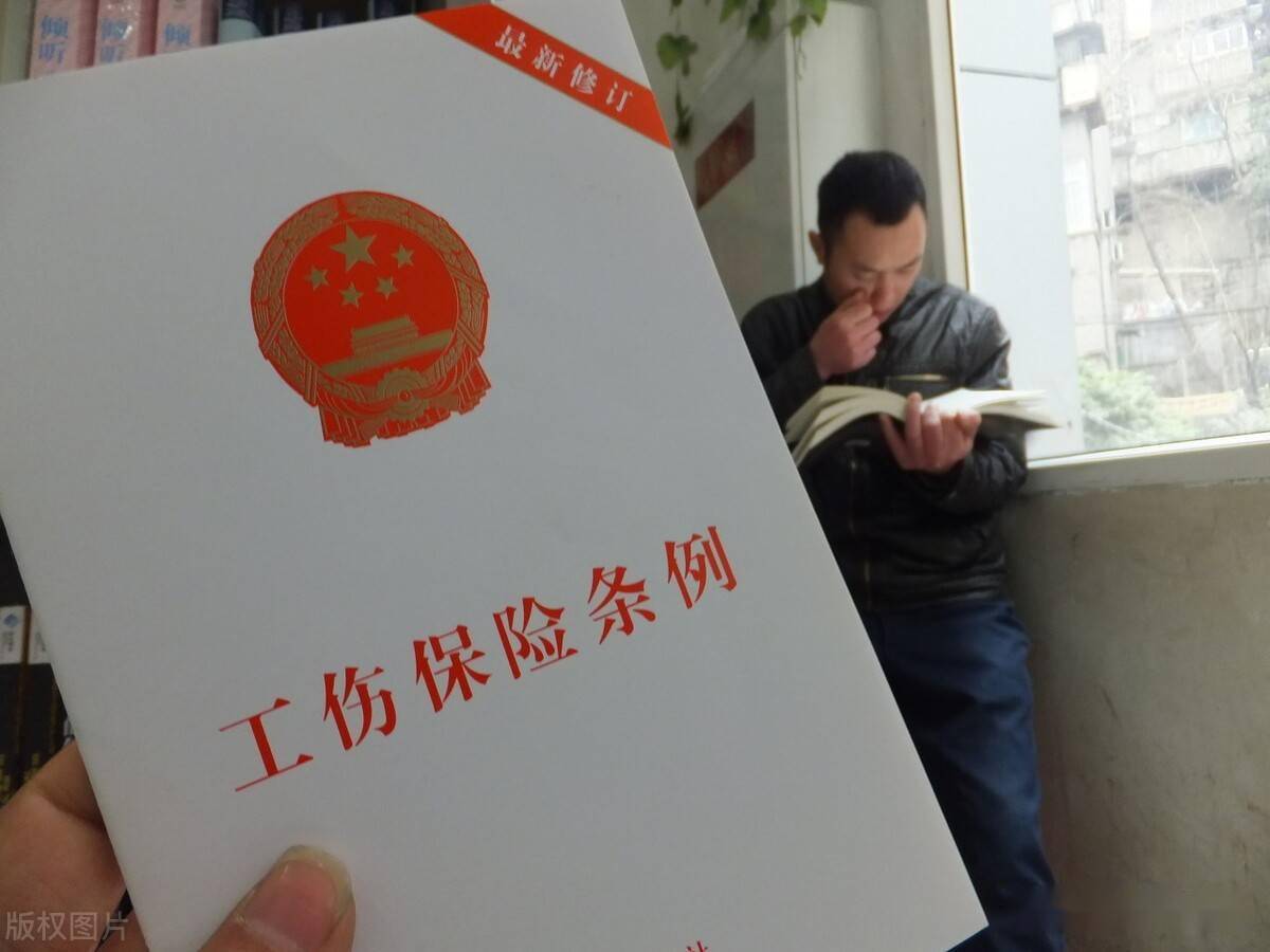 '工伤认定明确却遭公司拒赔，如何依法争取合法权益'