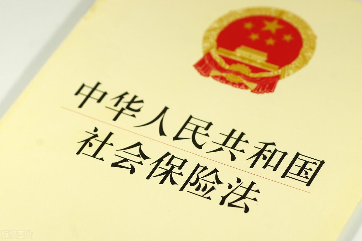 '工伤认定受阻，律师受伤     之路如何前行'